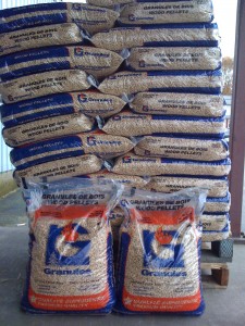 pallets of LG low ash wood pellets